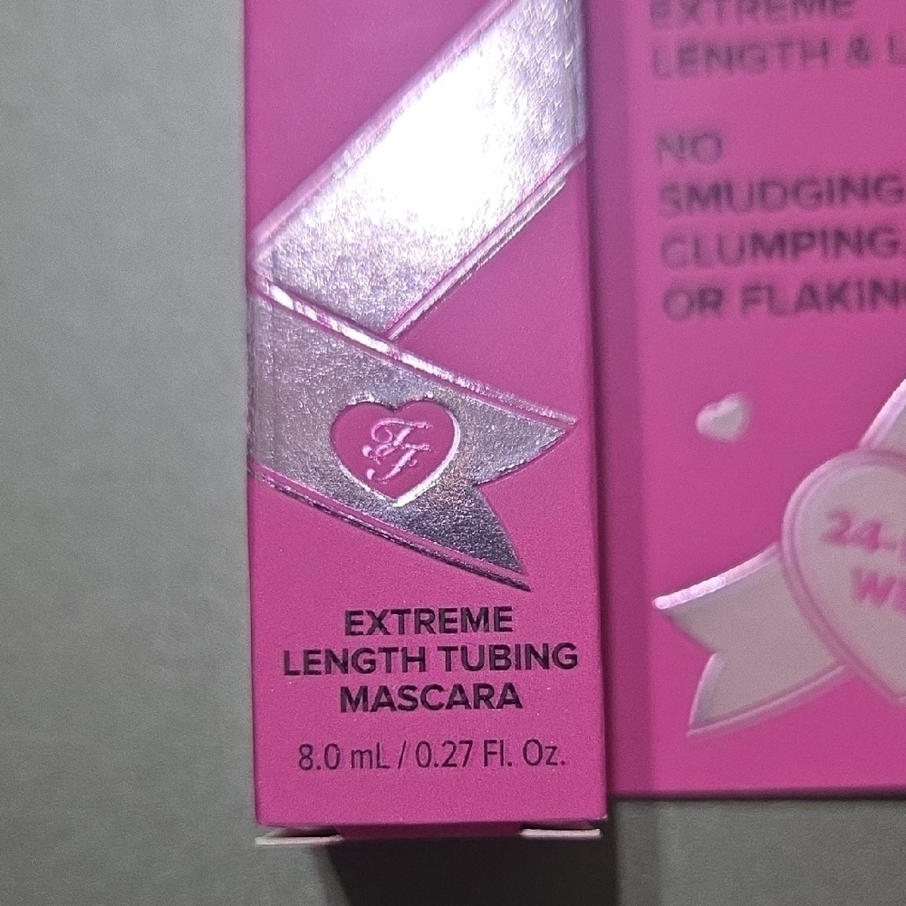 Too Faced Pink Ribbon Wrapped Lash - Picture 2 of 5